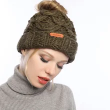 Женская вязаная шапка ручной работы с черепом, BeanieTail, теплая вязаная шапка с высоким конским хвостом, шапка с козырьком