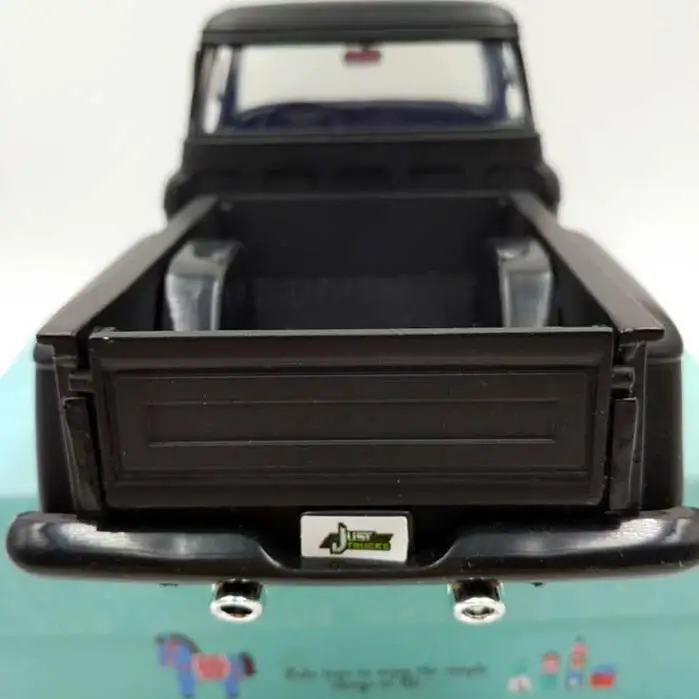 1:24 сплав модель автомобиля, 1955 Chevrolet пикап грузовик сплава Модель автомобиля, съемные шины, дверь openable игрушечный автомобиль