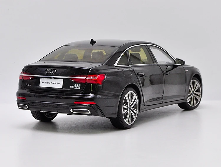 1:18 литье под давлением модель для Audi A6L 2019 седан Игрушечная машина из сплава миниатюрная коллекция подарки Sentra