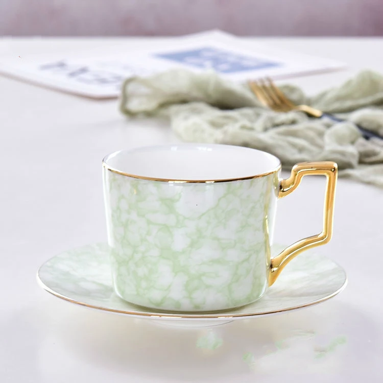 Северная Европа Стиль Керамическая кофейная чашка блюдца Костюм Золотой послеобеденный чай черный чай чашка костяного фарфора керамика чашка Бизнес подарки