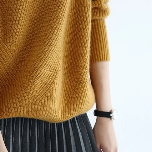 utumn and winter woolen sweater women's round neck Pullover Sweater loose large knitwear Korean thickened cashmere sweater women utumn and winter woolen sweater women's round neck Pullover Sweater loose large knitwear Korean thickened cashmere sweater women