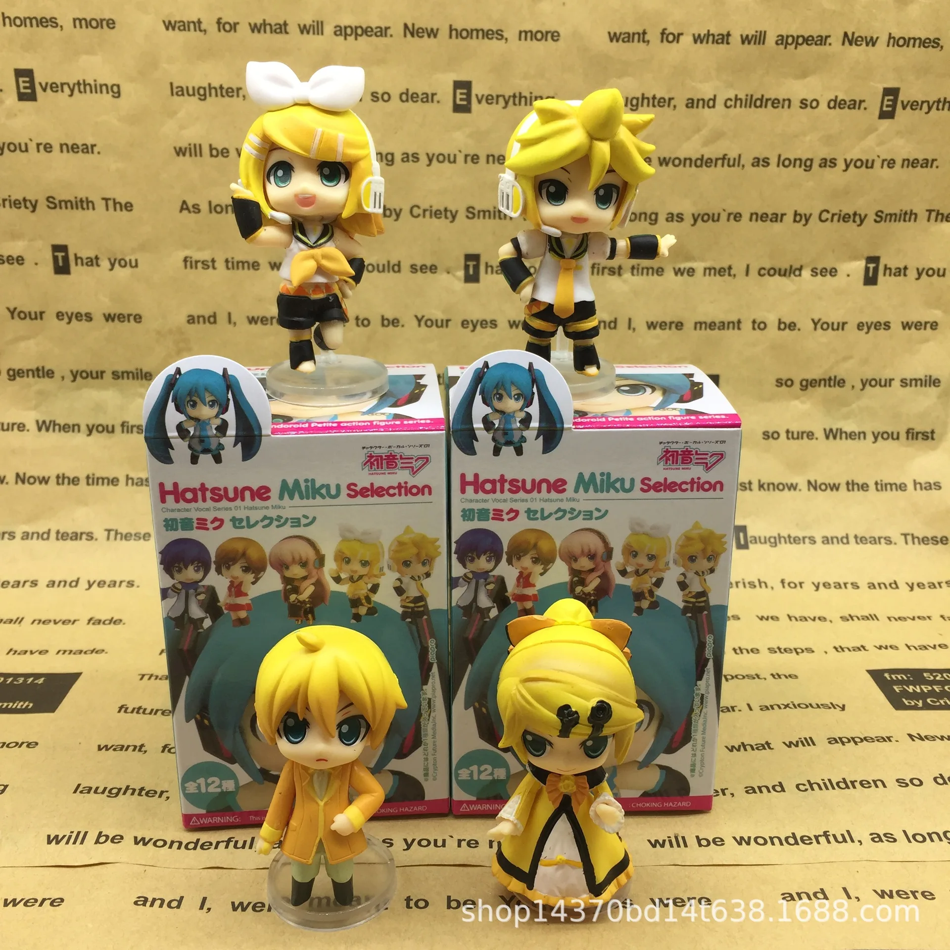 

12-Hatsune Miku Family Miku Deep-Sea GIRL'S Scratch Machine Baking Blind Box Gift