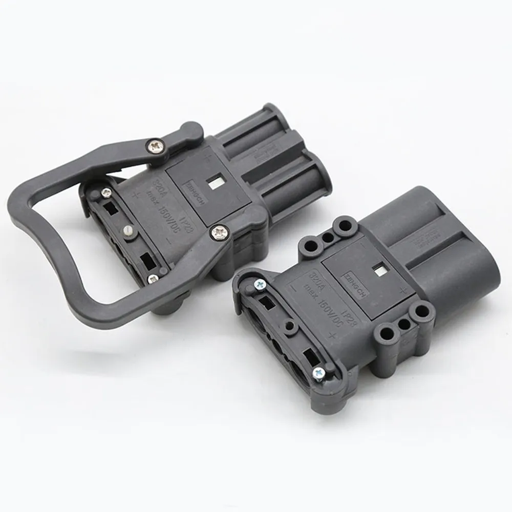 carrega tomada industrial para caminhoes eletricos palete 03
