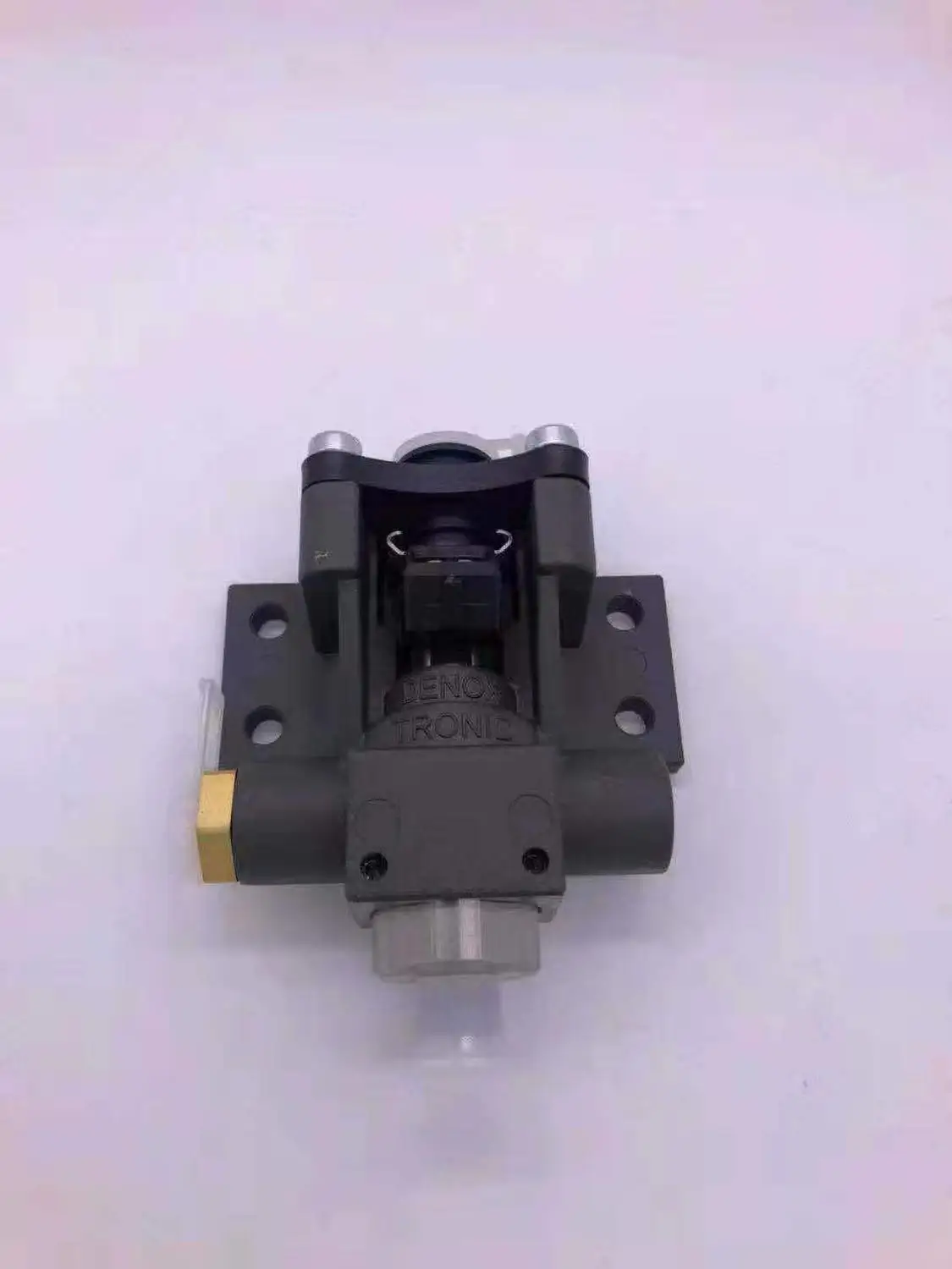 urea nozzle / Metering injection valve / 0444011016 car accsesories