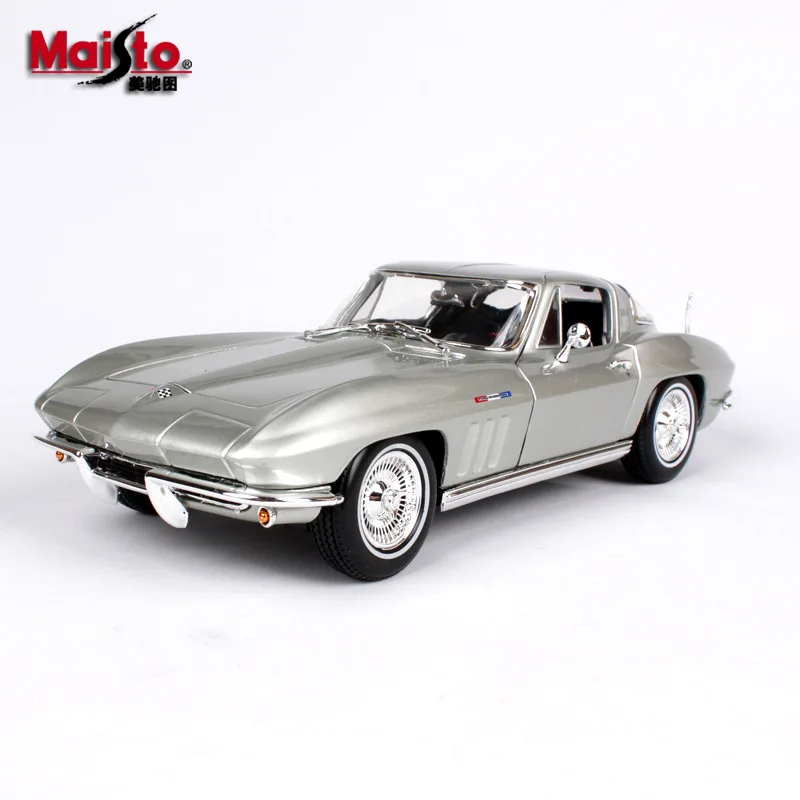 

Maisto 1:18 1965 Chevrolet Corvette Coupe car simulation alloy car model Collect gifts toy