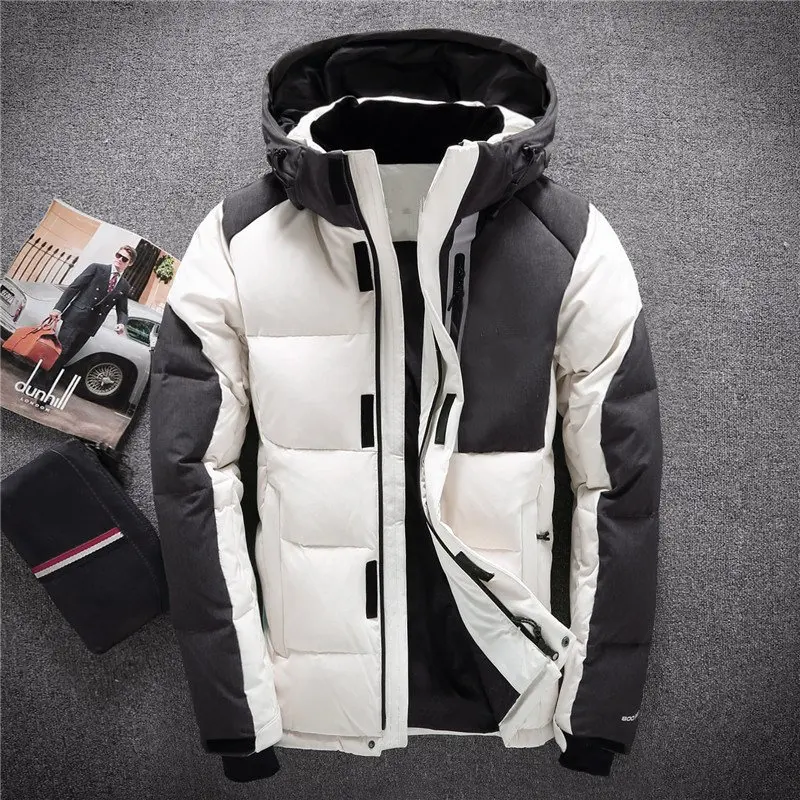 Новое поступление Белые куртки мужские осень зима теплое пальто с капюшоном мужская Сверхлегкая куртка на утином пуху ветрозащитная парка 8006 - Цвет: Белый