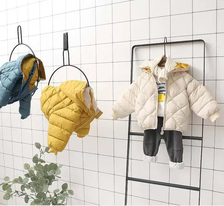 Новинка года,, пальто с капюшоном для мальчиков и девочек Утепленная зимняя куртка с длинными рукавами для детей от 3 до 8 лет, HH218