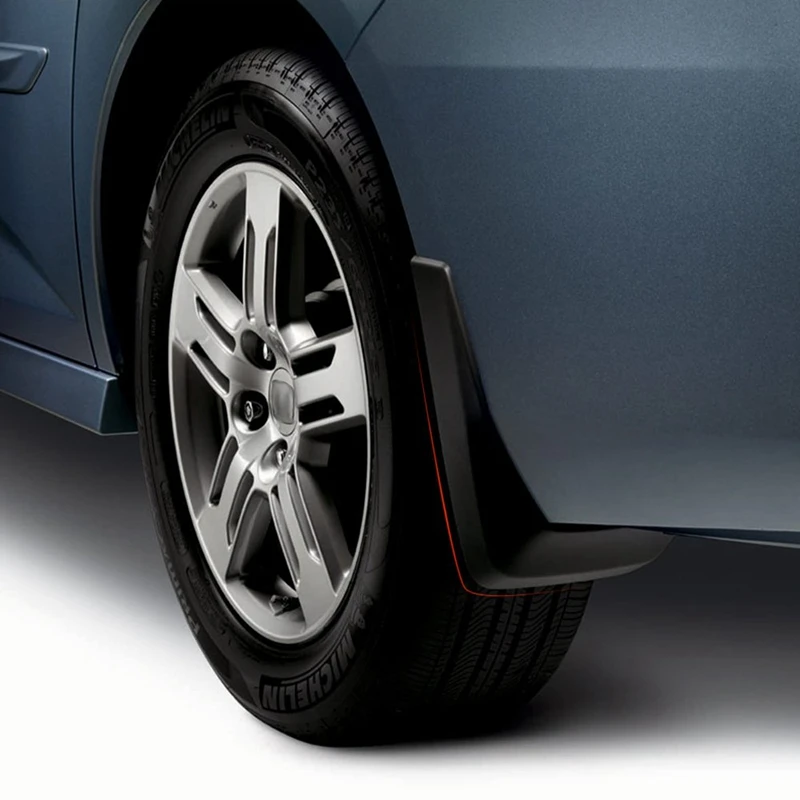 Комплект литых брызговиков для Mazda брызговики