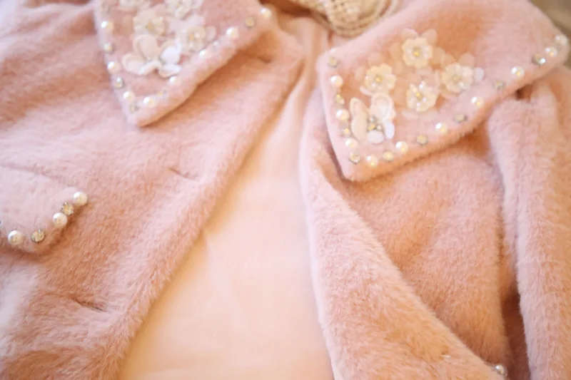 New Small Breeze Studded Nail Bead Doll Collar Mink Velvet Short Coat and Skirt Two-piece Suit Womens Autumn and Winter