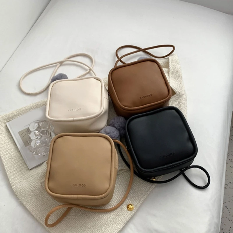 

Повседневная Женская миниатюрная сумка через плечо, тисненый мессенджер из искусственной кожи на ремне с помпоном, Женский тоут, ранец