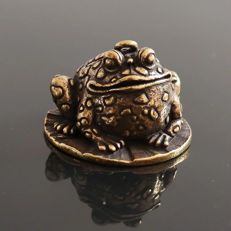 Toad Медный твердый осьминог кулон украшения Винтаж латунь Рыба животное Каракатица брелок кольцо Висячие ювелирные изделия небольшой орнамент - Цвет: Toad