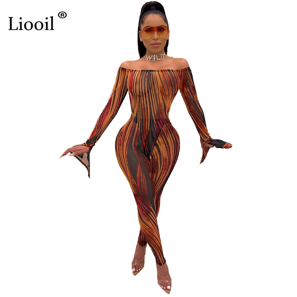 Liooil две детали с принтом сетчатый прозрачный комплект вечерние Клубные наряды для женщин Длинные рукава с открытыми плечами чарующие боди и брюки-карандаш