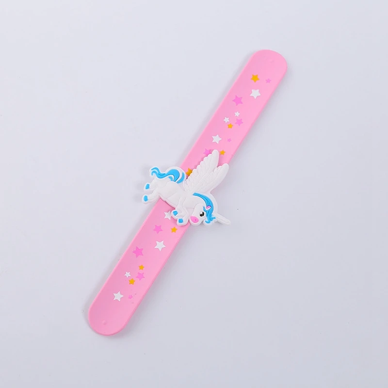 Pink unicorn 1 шт Единорог Slap Snap wrap браслет кольцо-браслет на руку дети мальчик модная из силикона браслет Детские игрушки для вечеринки в честь Дня рождения сувениры - Цвет: Pink unicorn