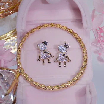 

New Ladies Earrings Korean Fashion Hypoallergenic Alloy Rhinestone Asymmetric Crown Couple Shape Ear Nail Girls Ear Accessories