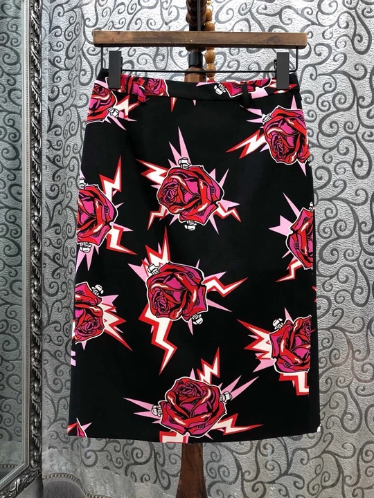 

2019 Early Autumn New Girl Rose Printing Pattern Short Sleeve Half Skirt 725