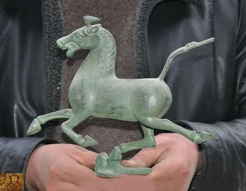 

wedding decoration Old Chinese Dynasty Bronze Ware Feng shui Animal Horse tread fly Swallow statue