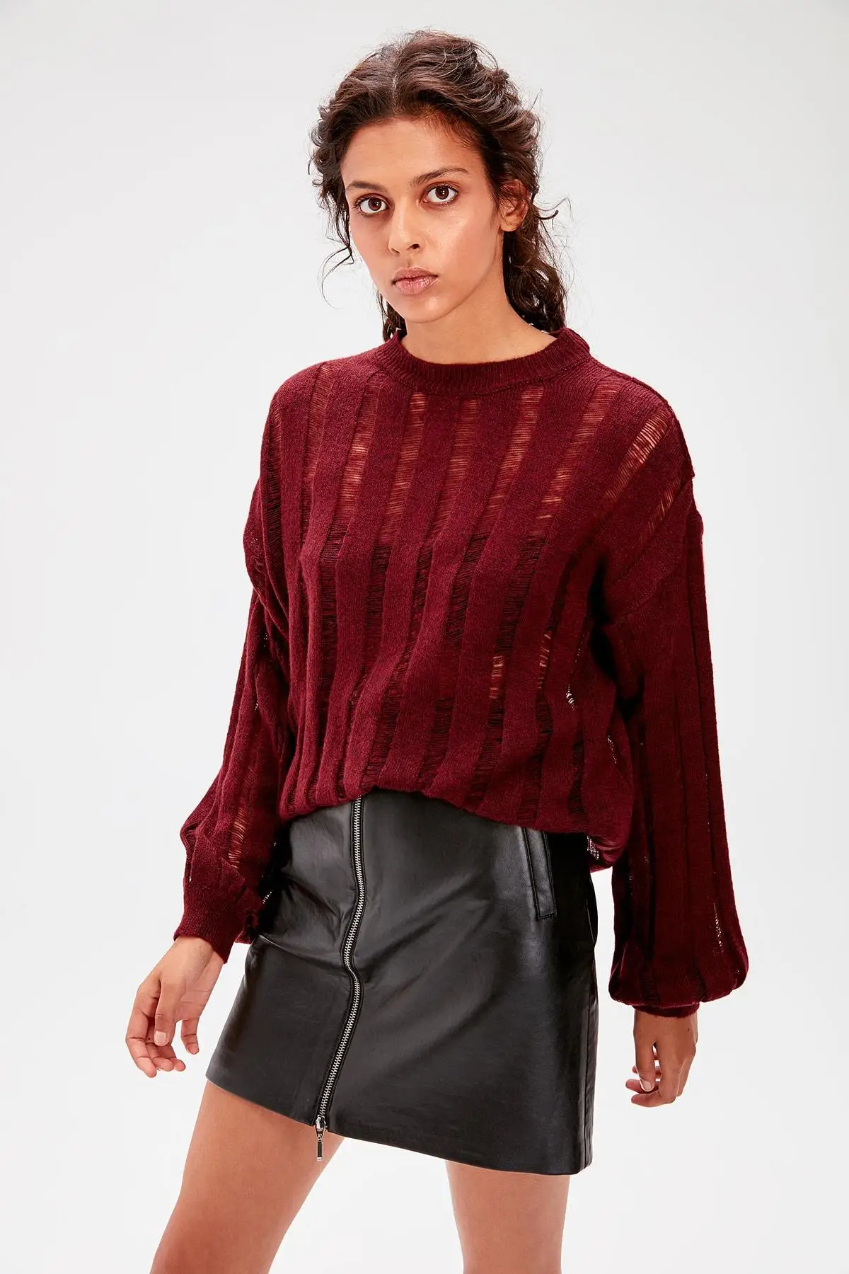 

Trendyol Mürdüm Akıtmalı Knitwear Sweater TWOAW20ZA0064