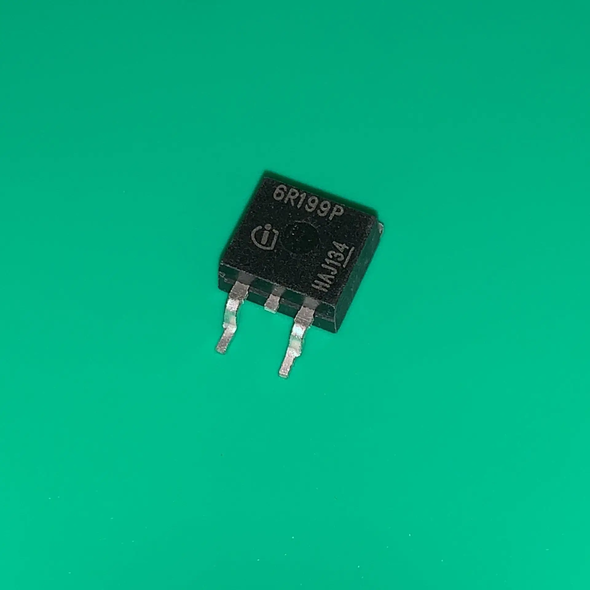 5 шт./лот IPB60R199CP TO263 IPB 6R199P IC 60R199CP MOSFET N-CH 650V 16A D2PAK-2 IPB60R 199CP IPB60R199P IPB60R199 CP IPB6R199 | Лампы и