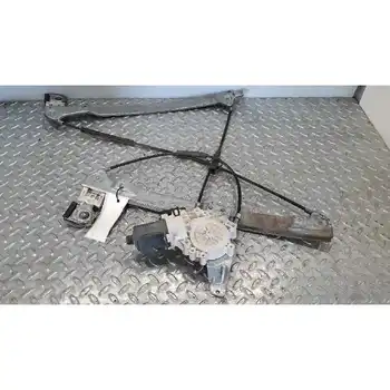 

0130822207 Power Windows Front Right Smart Forfour Basic (55kw)