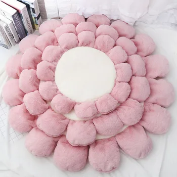 

1 Pcs INS Plush Flowers Pet Mat Cat Litter Dog Cushion Mat Cute Round Flower Carpet Warm Kennel 4 Color Optional