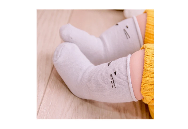 4 пар/компл. новорожденных; сезон осень-зима Тапочки для малышей носки для мальчиков Хлопковые вязаные Симпатичные носочки для девочки Детские прогулочные детские носки