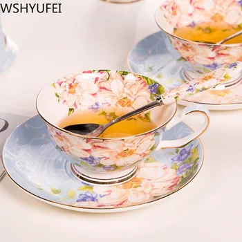 

Luxury Bone China Coffee Cup Saucer Spoon Set teacup scented tea Condensed coffee Mugs Cafe Tea Milk Cups Drinkware 240ml