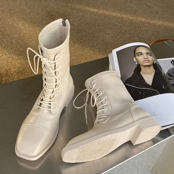 

Luxury Brand Women New Lace Up Ankle Boots 2020 Winter Beige Low Heels Square Toe Gothic Boots High Quality Lace Up Martin Boots