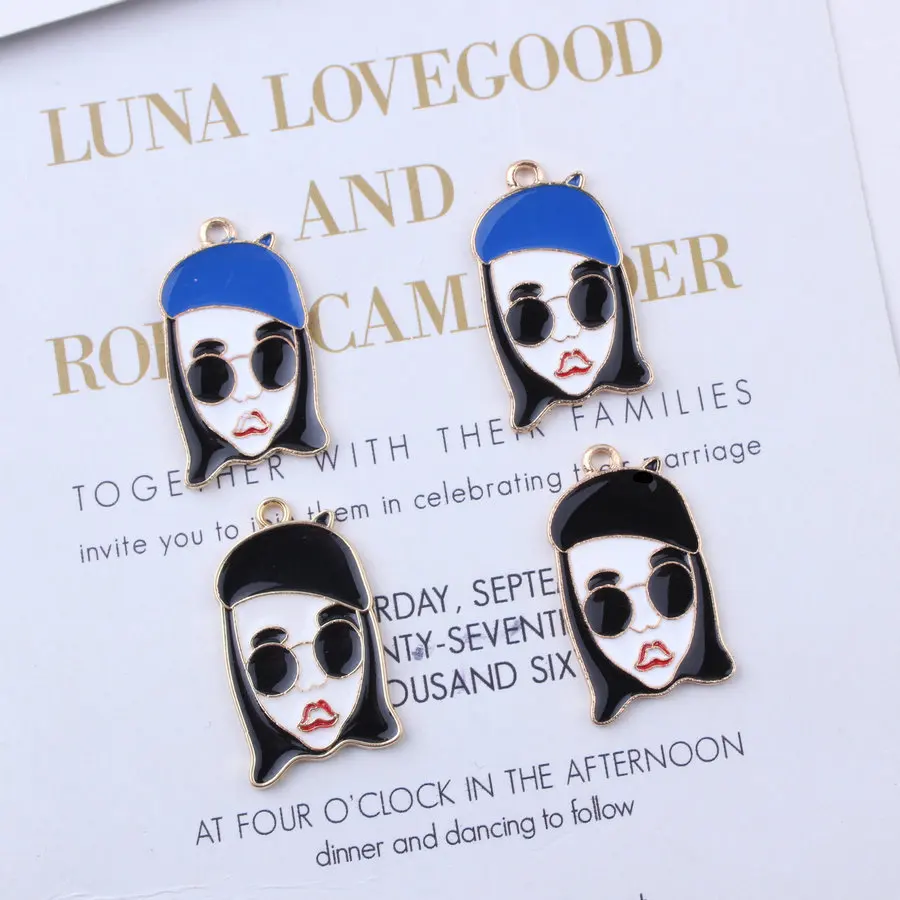 

10pcs Dripping Alloy Trendy Red Lips Girl Head Personality Earrings Pendant 15*26mm Homemade Necklace Jewelry Pendant Material