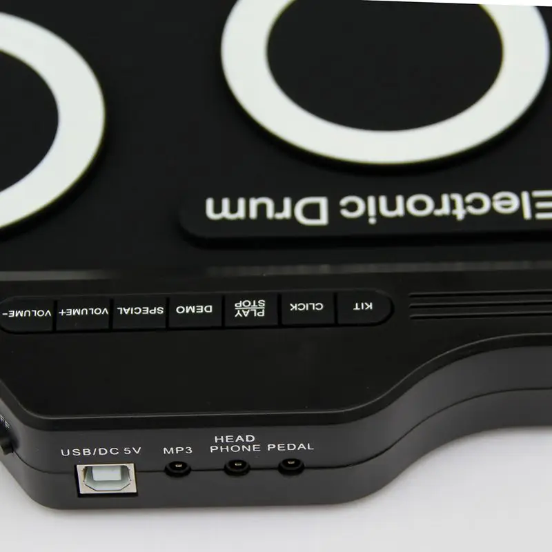 Electronic Drum Set /7 Electronic Drum /7 Tone /8 Demo Song/ 7 Drum Pads Metronome Function /External Instrument Input Available