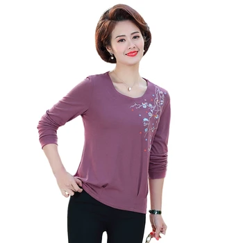 

Long Sleeve T-Shirts Women Embroidery Tops 2020 Spring Fall New Casual Large Size Middle Age Mother Floral Tee Plus Size Clothes
