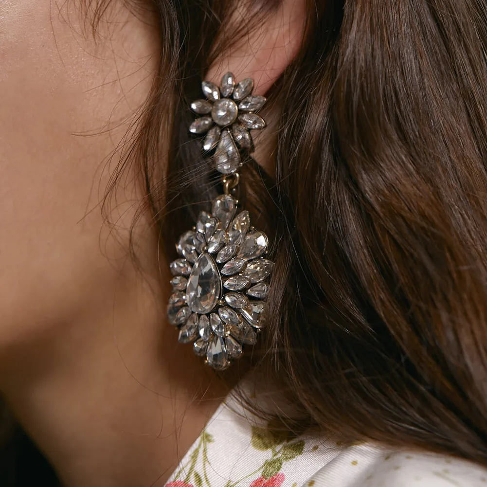 

Ladyfirsy Trendy ZA Flower Drop Earrings for Women Korean Irregular Charm Girls Wedding Travel Gift Crystal Earring Wholesale