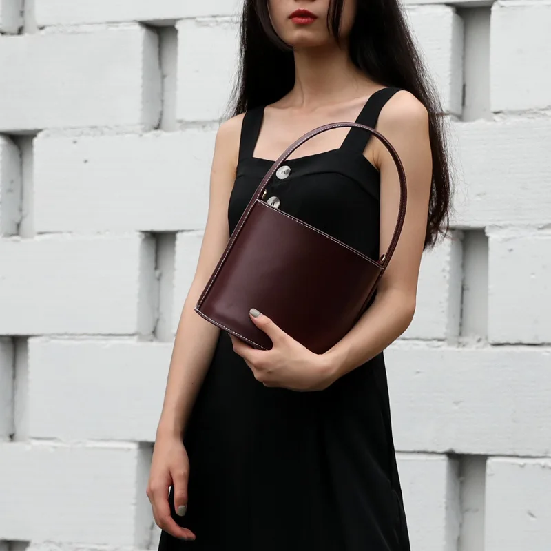 

Small Bucket Women's Bags Genuine Leather Designer Handbags High Quality Cylinder Ladies Shoulder Messenger Bags For women 2019