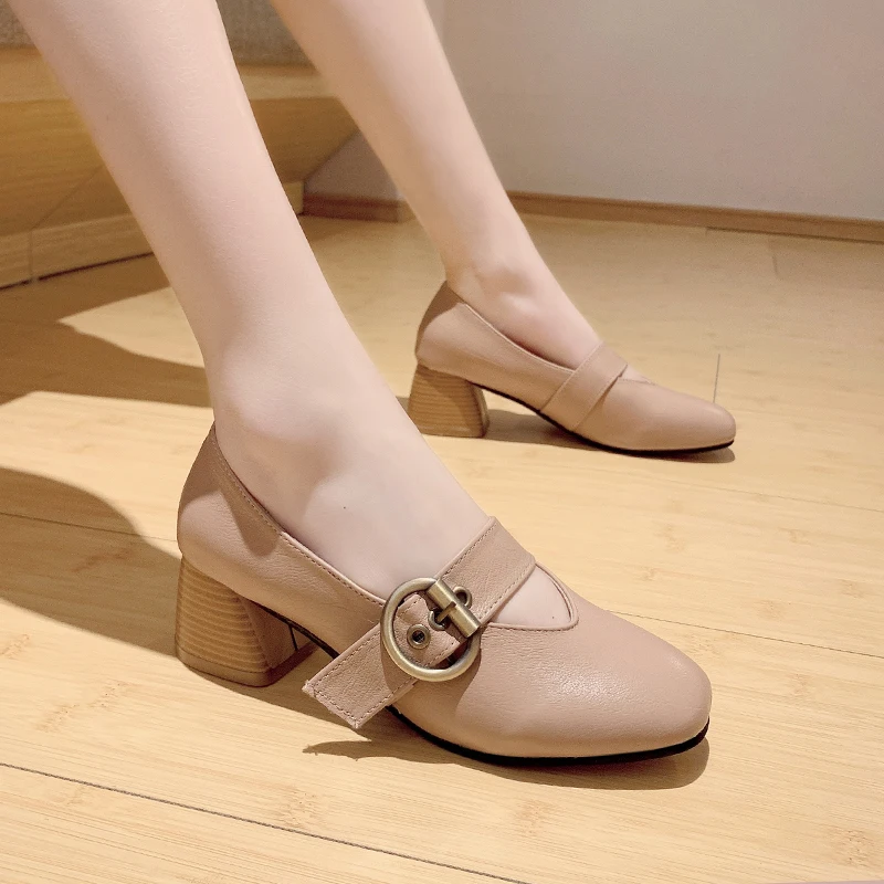 

2020 New Summer Buckle Strap Pointed Toe Comfort High Heels Shallow Square Heel PU Leather Retro Fashion Women's Shoes Dress