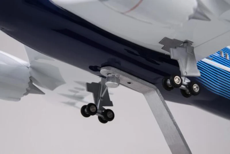 47 см игрушечные модели самолетов Boeing B787 Dreamliner Модель самолетов со светом и колесами 1/130 масштабная модель полученная литьем под давлением пластиковая Смола самолет