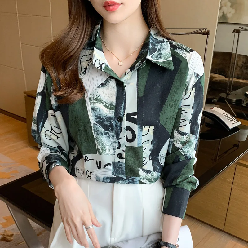 2021 Summer New Chiffon Shirt French Fashion Broken Flower Splicing Versatile Xiusheng Women's Blouses Sexy Large Size Top