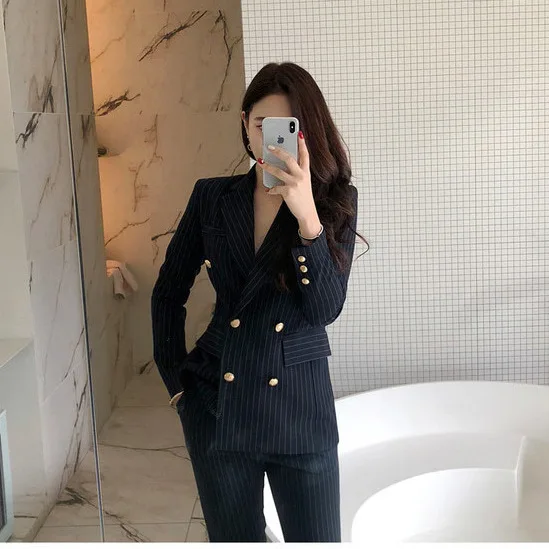 

2019 Spring And Autumn New Style South Korea High Grade Black And Gray WOMEN'S Striped Sense of Design Leisure Suit