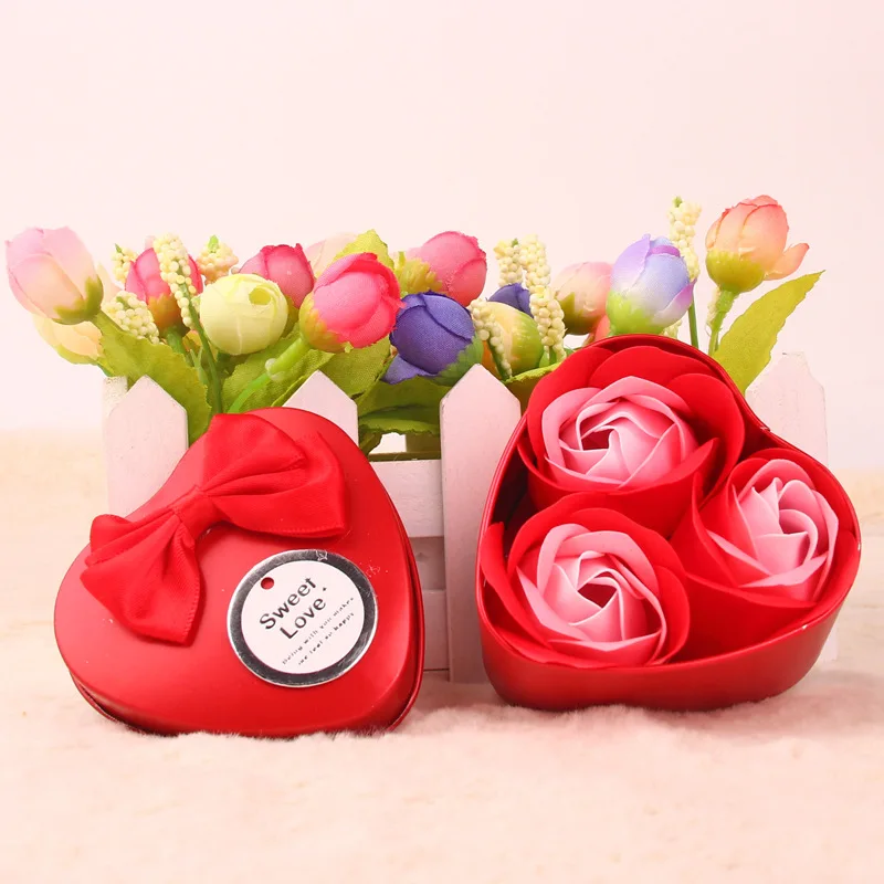 

3pcs Rose Soap Flowers Heart-shaped Tin Box Wedding Decoration Gift Home Decor Wedding Artificial Flower