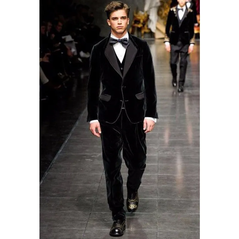 

Custom Made Black Velvet Men Set Slim Fit Men Suit Groomsmen Groom Tuxedo Regular Fit Velvet Prom Men Suits(Jacket+Pant+Vest)