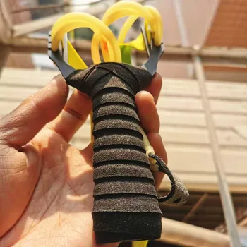 

High power slingshot hunting rubber band shooting slingshot titanium steel fishing slingshot shooting hunting dual purpose