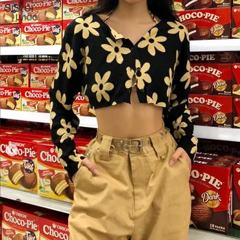 

Sisterlinda Harajuku Print Buttons T shirts Women Tees Casual Loose Crop Tops Fashion New Streetwear Poleras Mujer De Moda 2019