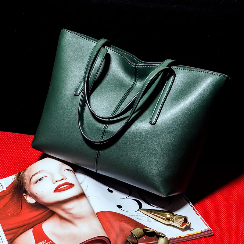 

2018 on New Style Large-Volume Genuine Leather Hand Diaper Bag Women's Fashion Simple Joint Shoulder Tote Bag