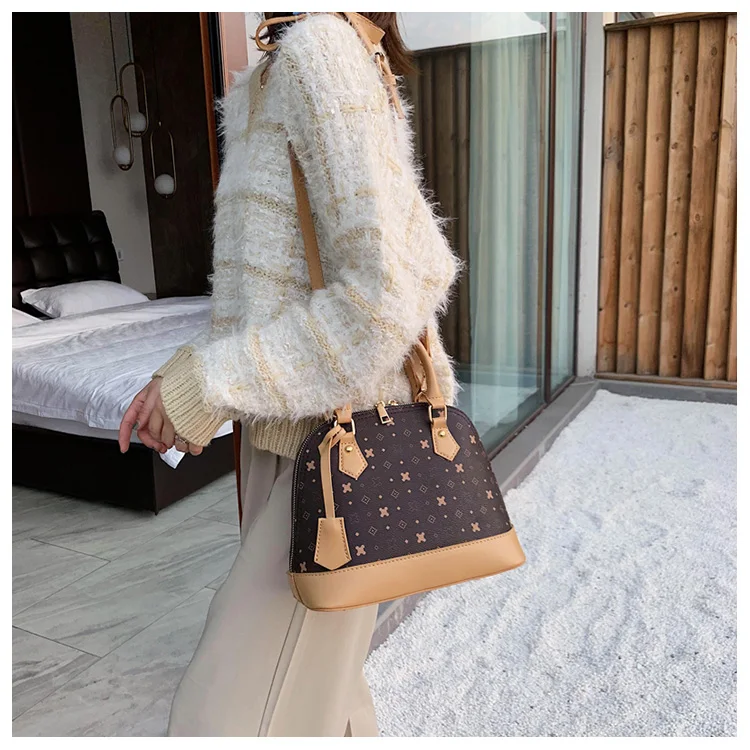 Senior sense handbags ladies bags European American fashion shoulder Messenger bag female wild brandluxury handbags women