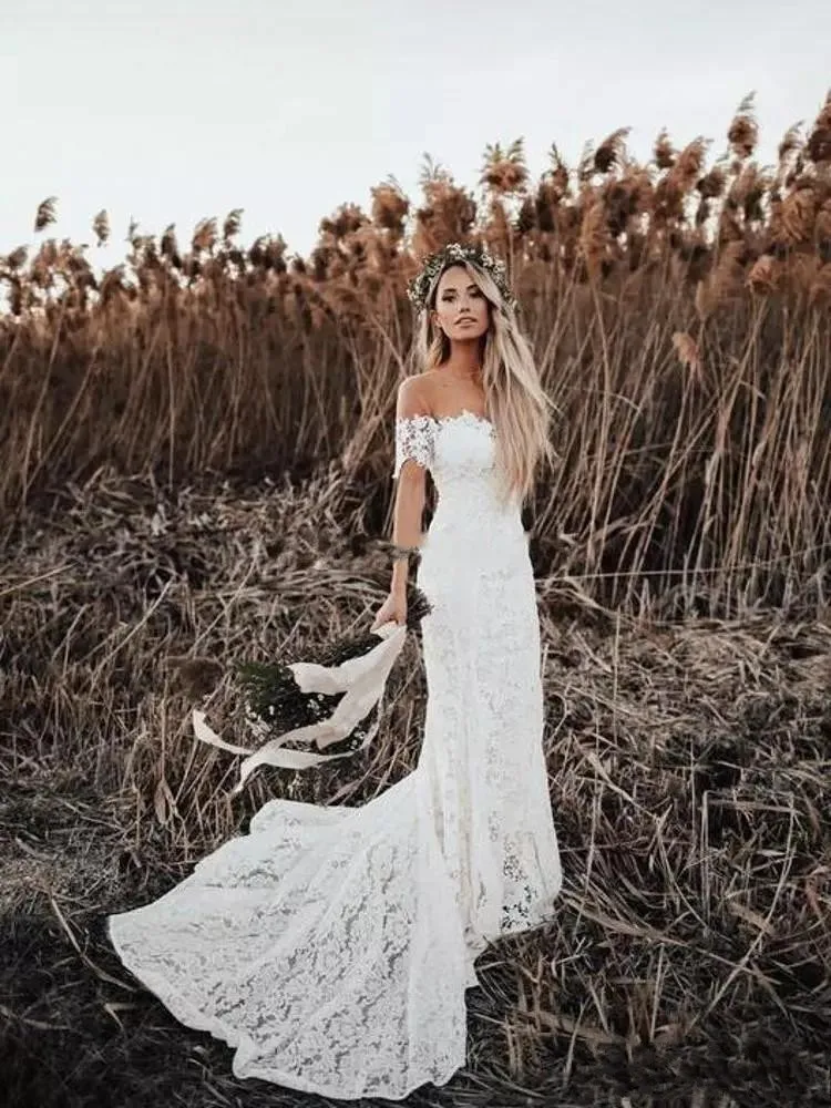 elegant-boho-lace-wedding-dresses-2019-country-style-off-the-shoulder-short-sleeves-bridal-dresses-beach-wedding-gowns-sweep-train_conew1