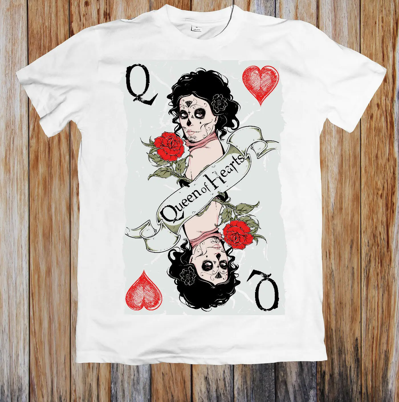 Футболка унисекс с надписью queen Of Hearts |