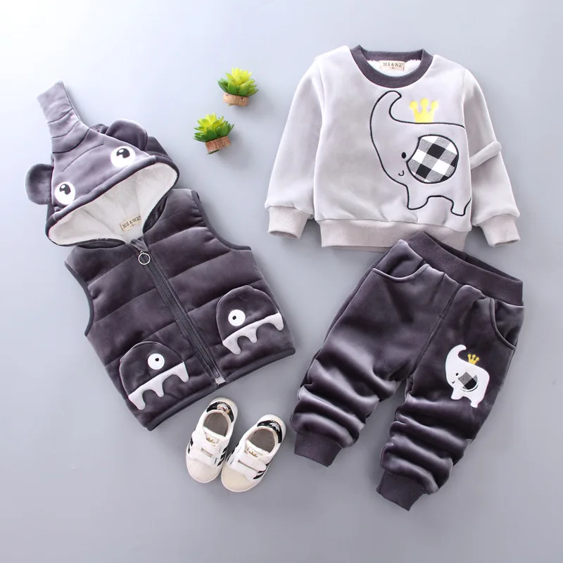 

Girls Brushed And Thick Hoodie Three-piece Set Male Baby Autumn And Winter Set 1-2-4-Year-Old Cotton-padded Clothes Infant Child