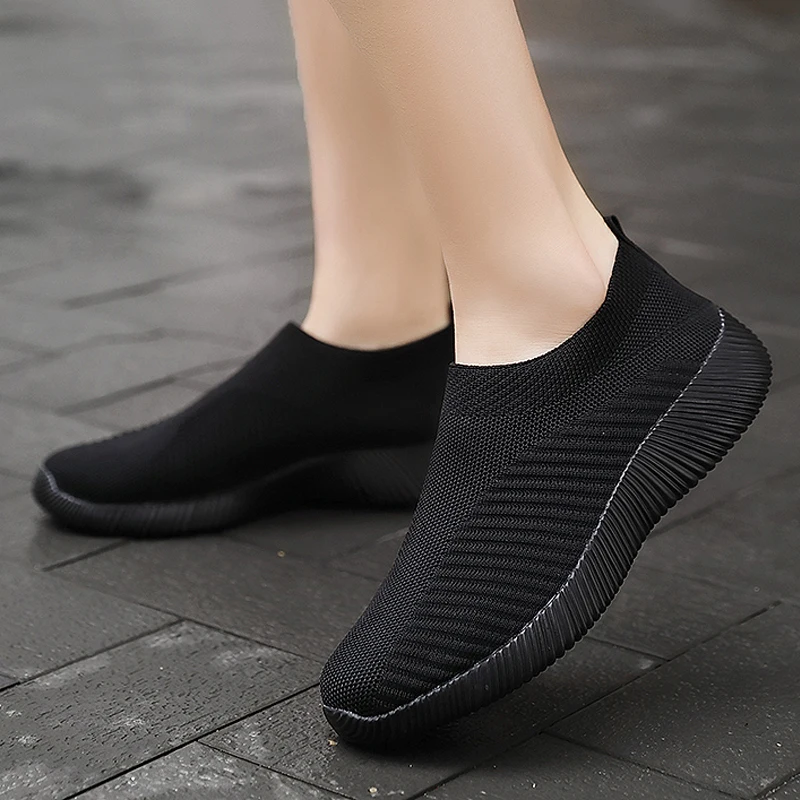 Women Flats Shoes Plus Size 43 Breathable Mesh Platform Sneakers Women Slip on Soft Ladies Casual Shoes Woman Knit Sock Flats 4