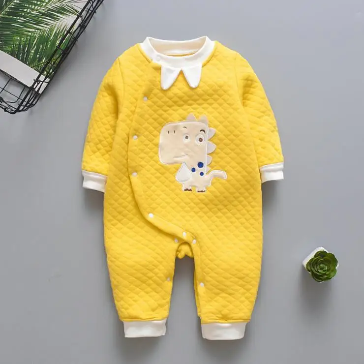 

Infants Warm Jumpsuit Men And Women Baby Fashion New Style Padded Long Crawling Clothes Newborns out Clothes Romper