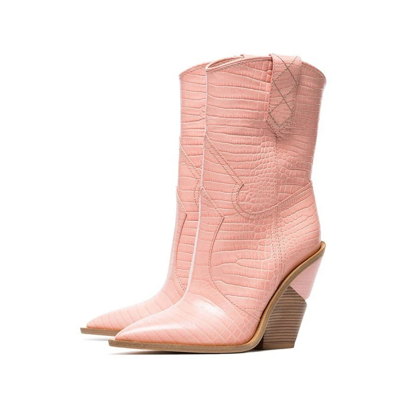 Skup 2019 moda zimowa tłoczona skóra z mikrofibry kobiety szpiczasty nosek kowbojki z dalekiego zachodu kobiety połowy łydki Chunky kliny buty Runway