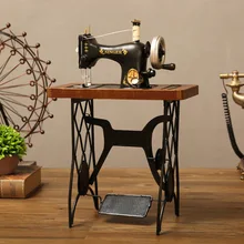 Classical Foot Sewing Machine Wrought Iron Model Mini Home Hand-operated Sewing Machine Photography Props Antique Nostalgia