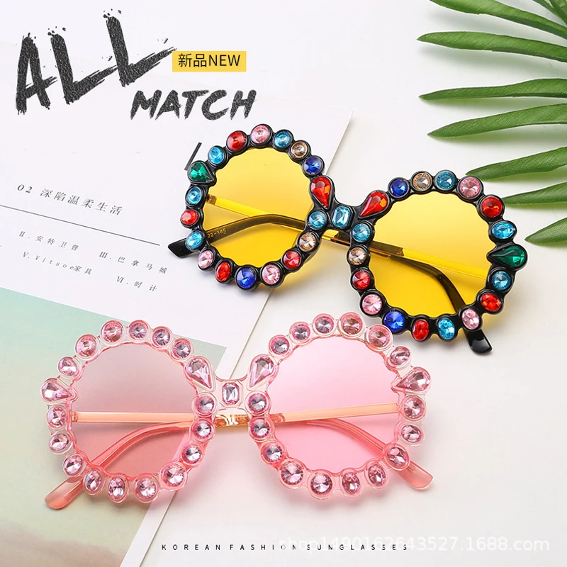 

Feishini Festival Gorgeous Women Sunglasses Round Hip Hop Crystal Diamond Handmade UV400 Red Lens Flower Design Summer Sunglass
